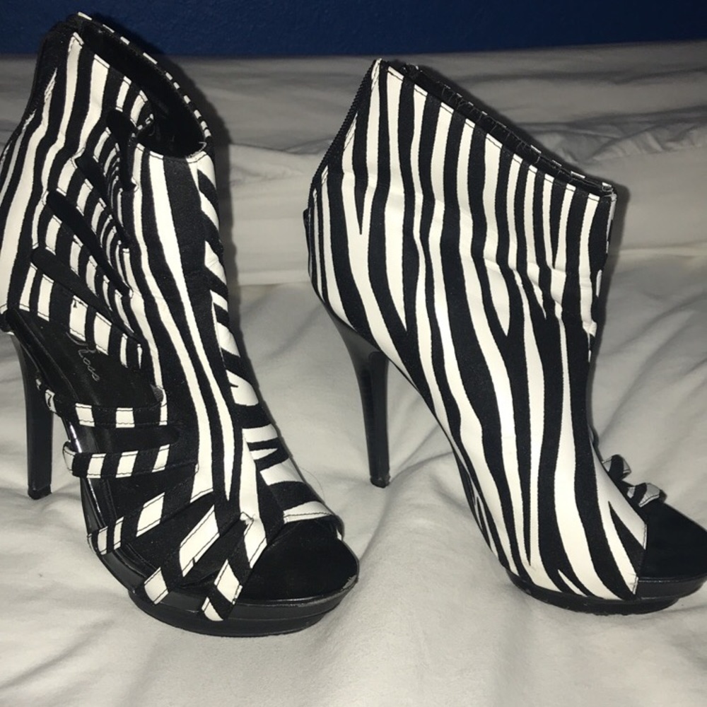 Authentic heels